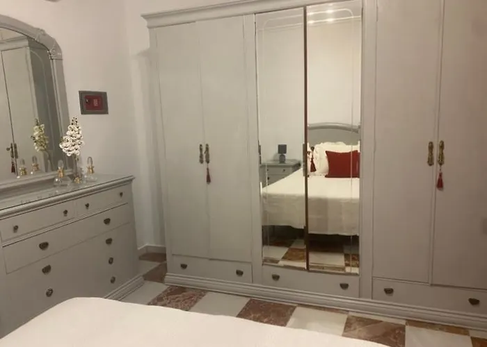 Апартаменты Casa Amplia A Un Paso De Sevilla Ла-Альгаба